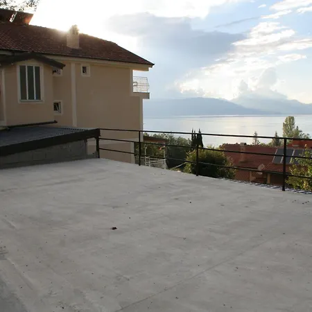 Guest house Villa Karolina Ohrid
