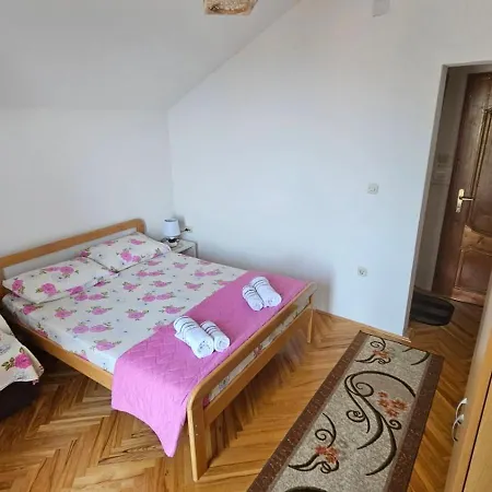 Gasthof Karolina Elshani